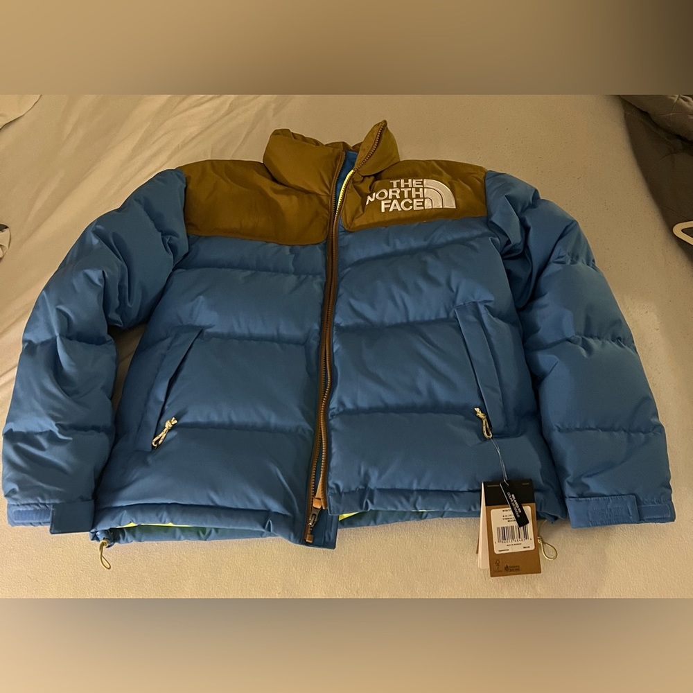 North Face 700 Puffer Jacket (Size M)